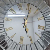 ساعت سالم اینه ای