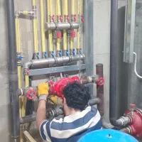 همکار لوله کشی ماهر و نمیه ماهر