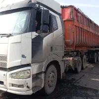 کشنده تریلی کمپرس جهت هر گونه حمل