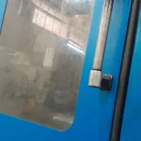 اپراتور دستگاه تزریق پلاستیک