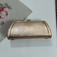 کیف مجلسی (کلاچ) طلایی|کیف، کفش، کمربند|ساری, |دیوار