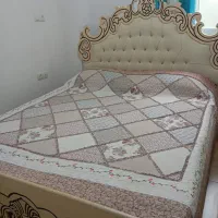 تخت و میز آرایش|تخت و سرویس خواب|آمل, |دیوار