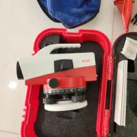 دوربین نقشه برداری NA532 با سه پایه چوبی و شاخص|مصالح و تجهیزات ساختمان|تهران, شهرک علم و فناوری|دیوار