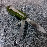 چاقو چند کاره کوهنوردی