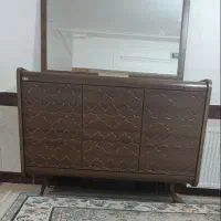 آینه و کنسول