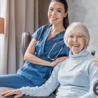 پرستار شبانه روزسالمندهستم