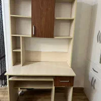 کتابخونه،میزتحریر،میز کامپیوتر.