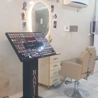 فروش تمام تجهیزات سالن زیبایی بانوان|فروشگاه و مغازه|یزد, |دیوار