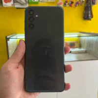 Samsung M13