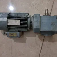 الکتروموتور گیربکس المانی ۹۰ درجه جرثقیل و صنعتی