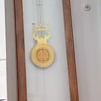ساعت ایستاده چوبی