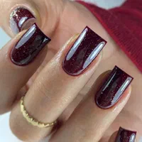 مدل رایگان کاشت و ترمیم ناخن