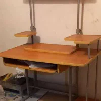 میز کامپیوتر و تحریر