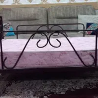 تخت یک نفره