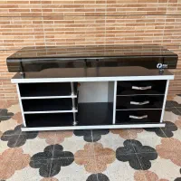 زیر تلویزیون