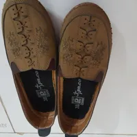 کفش پیاده روی فوق العاده نرم و راحت|کیف، کفش، کمربند|تهران, چهارصد دستگاه|دیوار