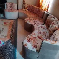 مبل راحتی نیم دایره ومیزعسلی۳ماهه خریدم  تمیزسالم|مبلمان خانگی و میز عسلی|بومهن, |دیوار