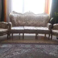 مبل سلطنتی کارکرده چوبی