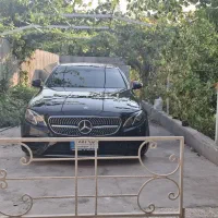 مرسدس بنز ای ۳۰۰