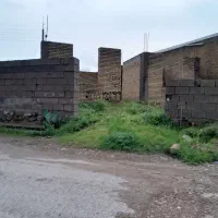 زمین-سردشت-وسط-روستایگوروی-بر-جاده-سردشت