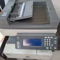 دستگاه رنگی کونیکا