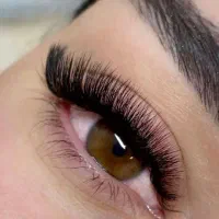 اکستنشن مژه و لیفت ابرو