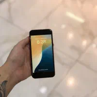 آیفون se 2020|موبایل|شیراز, عفیفآباد|دیوار