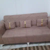 مبل ۷ نفره تمیز و سالم|مبلمان خانگی و میز عسلی|رشت, حومه رشت|دیوار