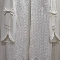 مانتوی سفید نو