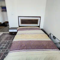 تخت یک و نیم نفره در حد نو