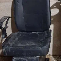 صندلی آرایشگاهی