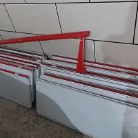 قفسه فلزی و ویترین