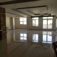 اجاره واحد در طبقه اول با پارکینگ