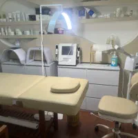 تخت فیشال ماساژ مژه