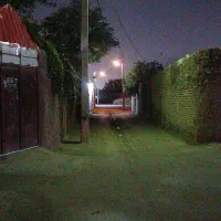 زمین-دوردیوار-اب-برق-گاز