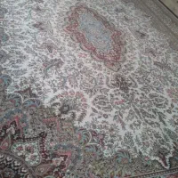 چند جفت فرش جدید