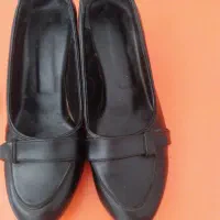 کفش سایز 39