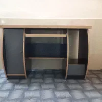 میز کامپیوتر