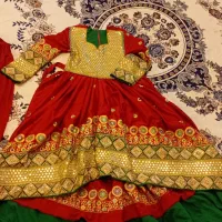 یه دست لباس محلی و دودست لباس دخترونه بفروش میرسد|لباس|اصفهان, خانه اصفهان|دیوار