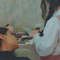 میکاپ با قیمت قبل با بهترین مواد و کیفیت