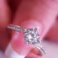 جواهرات وسنگهای قیمتی ونیمه قیمتی