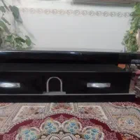 میز زیر تلویزیون