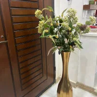 گل و گلدان سالم و خارجی