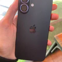 ایفون ۱۶ نرمال مشکی فوق العاده نو|موبایل|تهران, زرگنده|دیوار