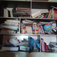 کتابخانه سالم و تمیز و سالم