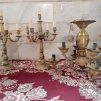 لوستر برنجی و شمع دان