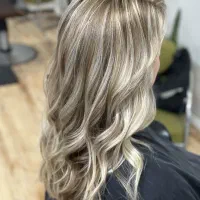 تخفیفات ویژه یلدایی 50٪(کراتین و پروتئین میکاپ رنگ|خدمات آرایشگری و زیبایی|شاهینشهر, خانه کارگر|دیوار