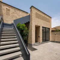 ویلایی-طبقه-همکف-از-منزل-دو-طبقه