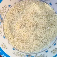 برنج کامفیروزی نیم دانه تمیز