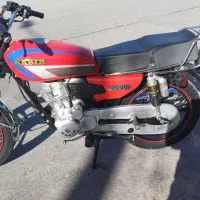 موتورسیکلت کبیر ۲۰۰ مدل ۱۴۰۳